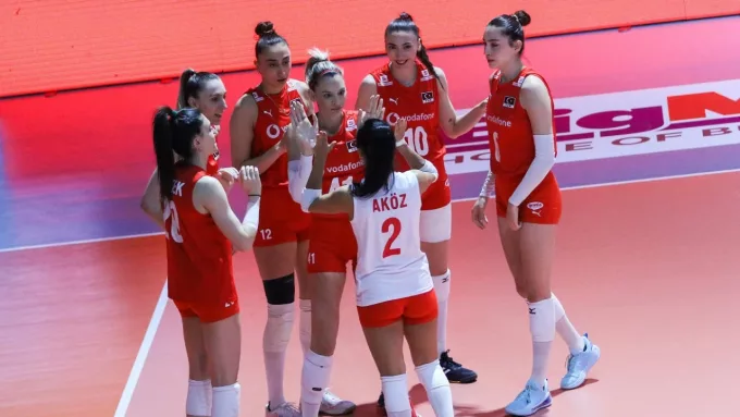 Filenin Sultanları, Dominik Cumhuriyeti’ni Set Vermeden Mağlup Etti!