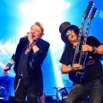 Guns N' Roses'tan İstanbul'da Unutulmaz Jest: Mattia Ahmet Minguzzi’ye Duygusal Şarkı