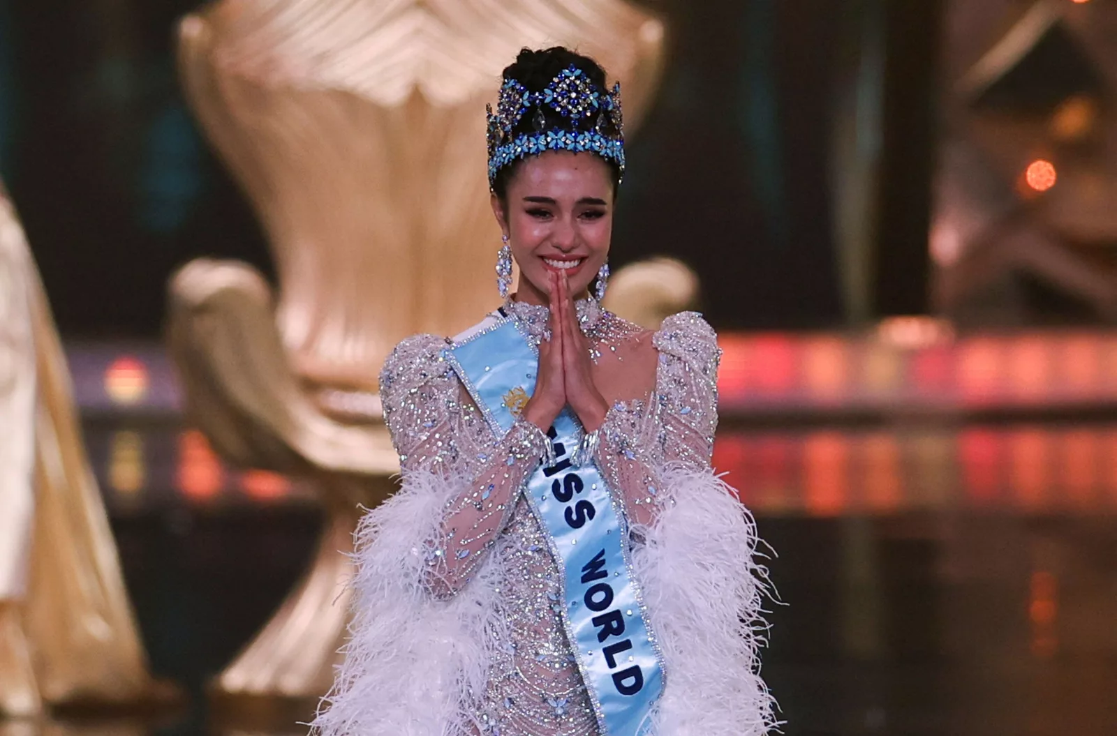 Miss World 2025 Tacı Tayland’a Gitti! İşte Dünyanın En Güzel Kadını