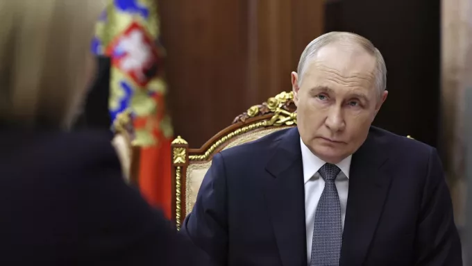 Putin'den '3. Dünya Savaşı' Endişesi: Küresel Güvenliğe Tehlikeli Uyarı