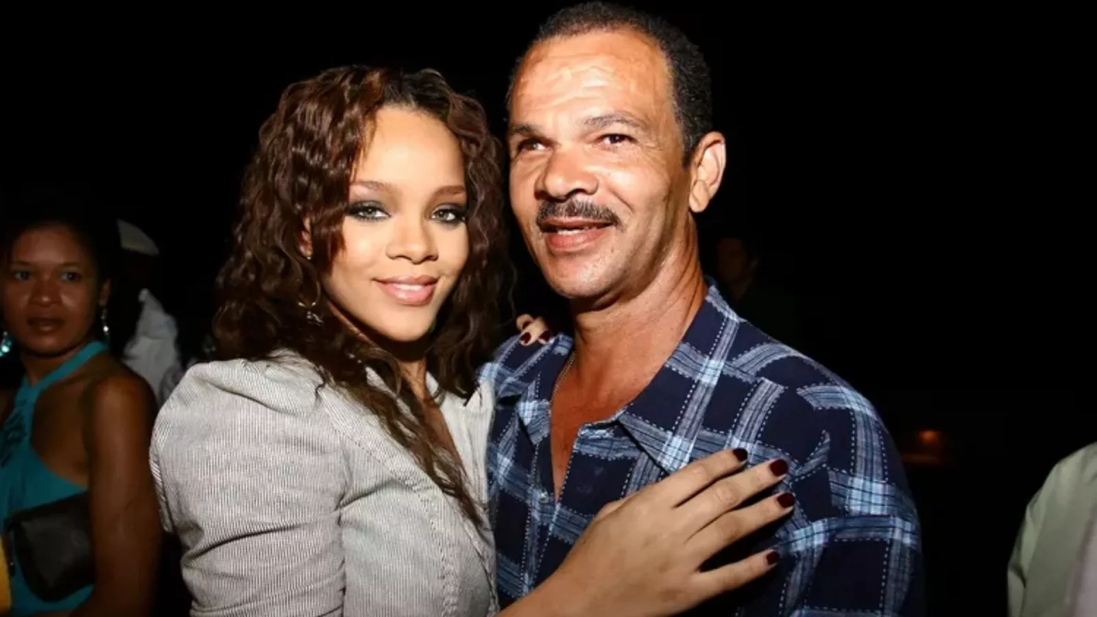 Rihanna'nın Acı Günü: Babası Ronald Fenty 70 Yaşında Hayatını Kaybetti