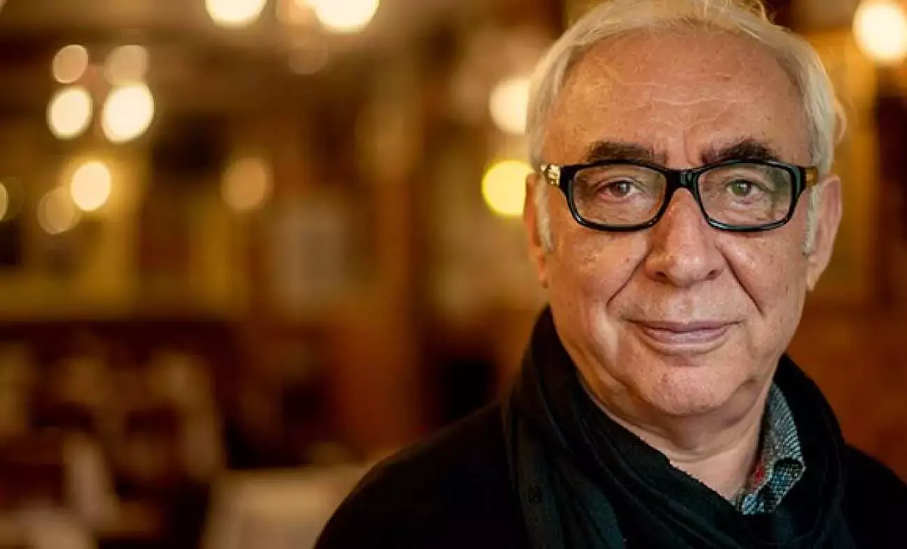Şener Şen Tiyatroyu Alkışlarla Uğurladı: “Zengin Mutfağı” ile Veda