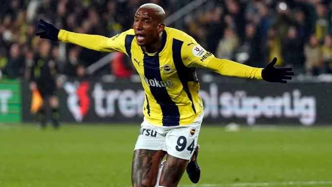 Talisca'dan Ayrılık Haberlerine Net Yanıt: “Henüz Başlamadım Bile!”