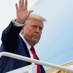 Trump’tan Tahran İçin Sert Uyarı: “Derhal Tahliye Edilmeli!”